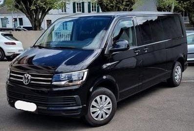 Schiphol airport transfer van service from Amsterdam to Schiphol Airport with luxury chauffeur vehicle